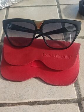 Laura Biaglotti Vintage Sunglasses P32
